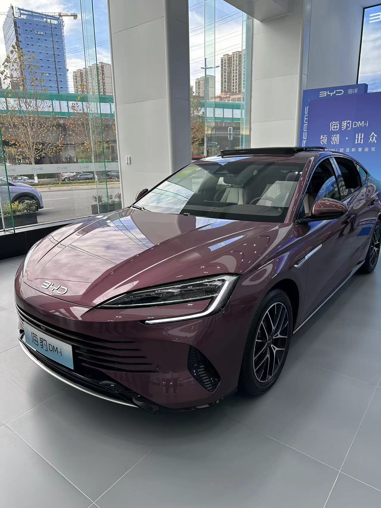 BYD_DMi خودروی تمام برقی شرکت BYD 