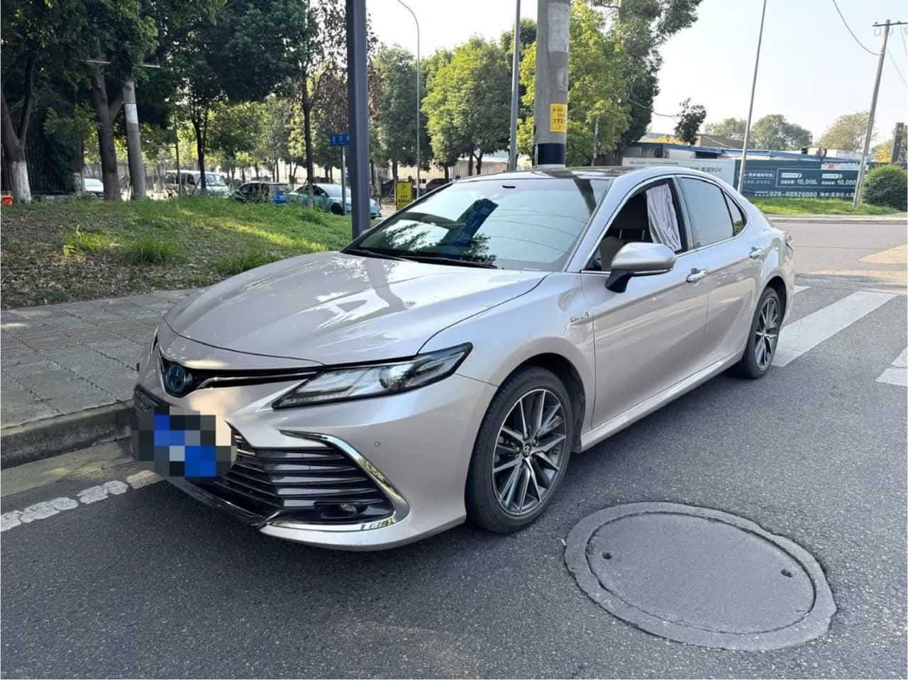 Toyota 2021 Camry Hybrid 2.5HGVP Continuously Variable Leading Edition2021 July, 49000kmکمری هیبرید کارکرده 2021 سری تعداد محدود فقط 26 دستگاه